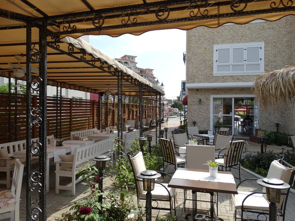 The Step Family Hotel Sunny Beach Buitenkant foto