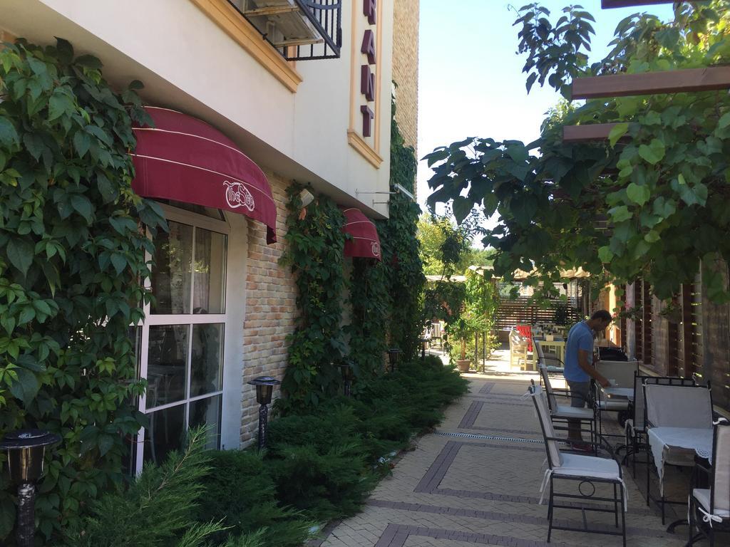The Step Family Hotel Sunny Beach Buitenkant foto